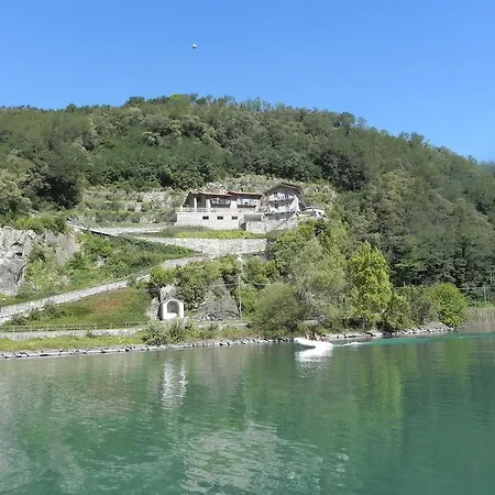 Casa Mattia Apartmán Sorico