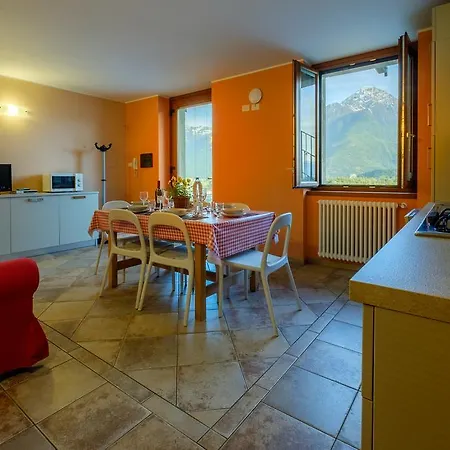 Casa Mattia Apartmán Sorico